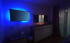 Sky Way Studio Apartment