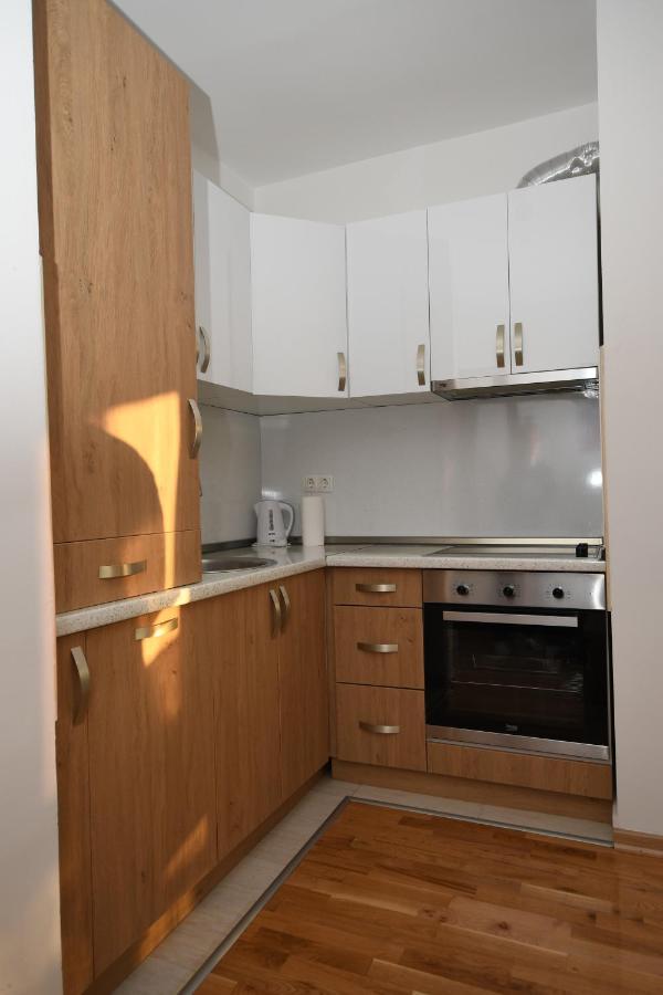 Sky Way Studio Apartment SJJ Esterno foto