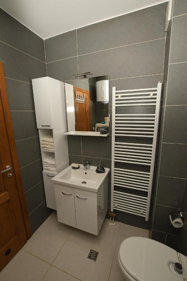 Sky Way Studio Apartment SJJ Esterno foto