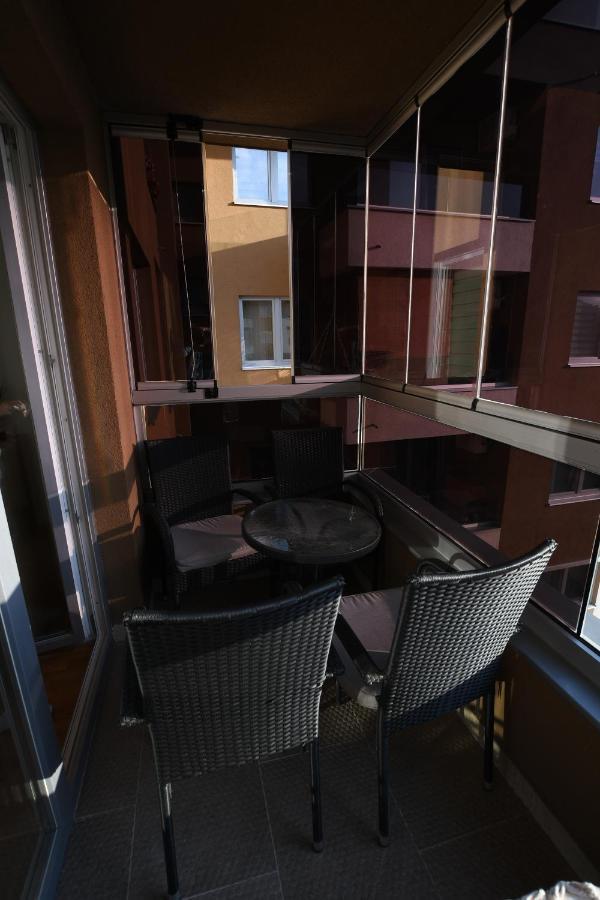 Sky Way Studio Apartment SJJ Esterno foto
